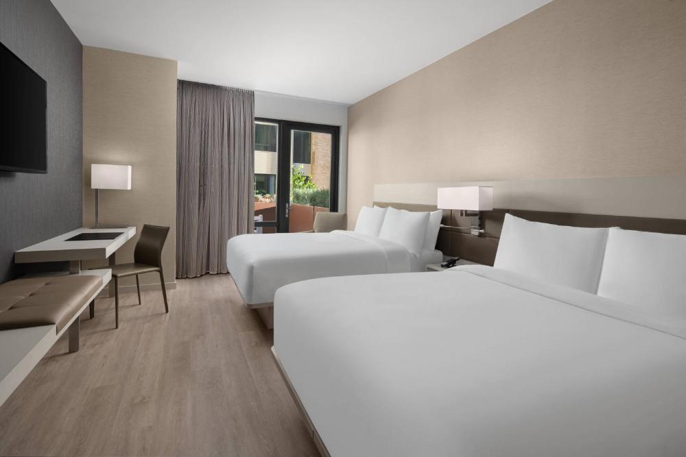 2 Queens Terrace Access, Guest room, 2 Queen, Terrace interior
